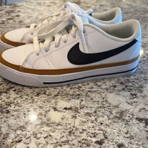 Nike court legacy White Sneakers with Black and Tan Details